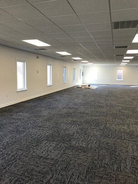 More Photos Of 113 Bulifants Blvd, Williamsburg Unknown For Lease