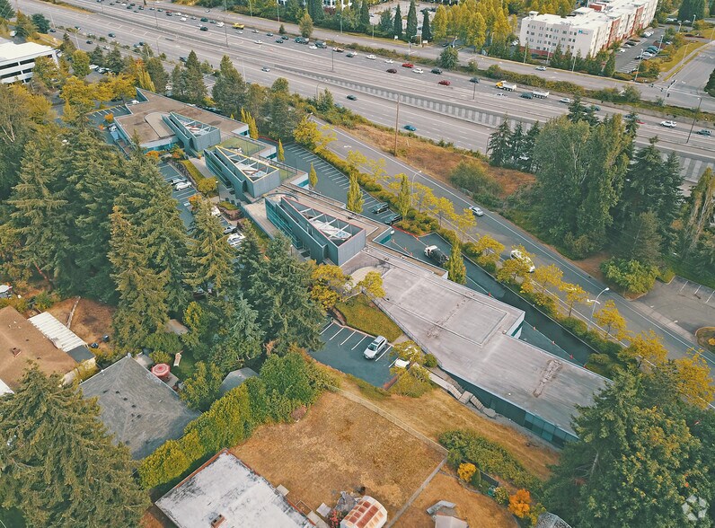 More Photos Of 3600 136th Pl SE, Bellevue Coworking Space