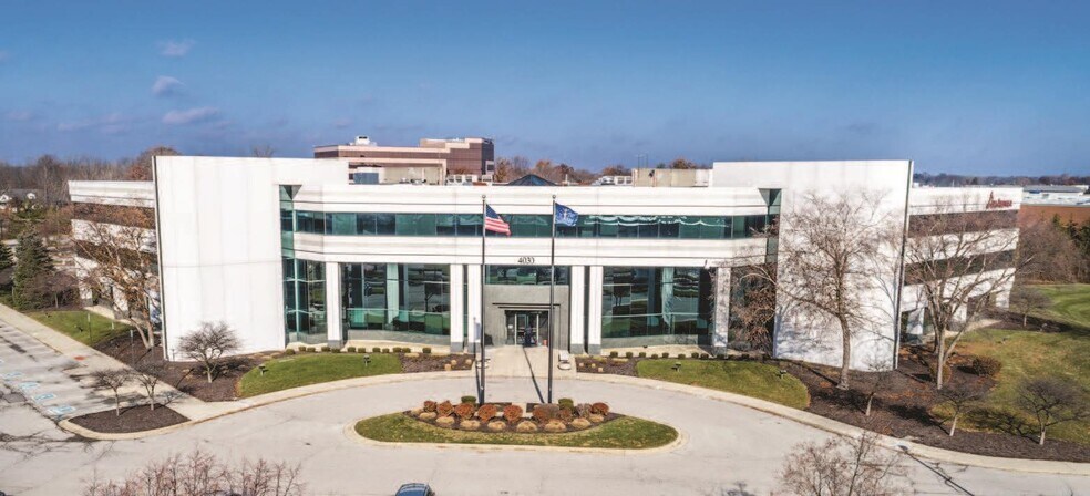 More Photos Of 4030 Vincennes Rd, Indianapolis Office For Lease