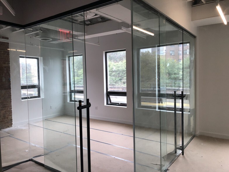 More Photos Of 839 Broadway, Brooklyn Freestanding For Lease