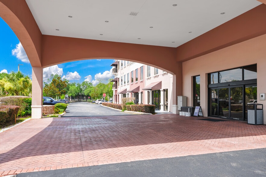 More Photos Of 2572 W State Road 426, Oviedo Medical For Lease