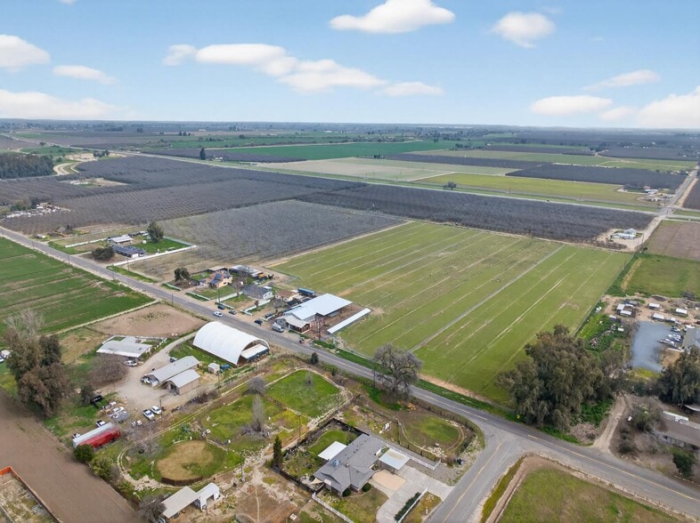 More Photos Of 6873 20th Ave, Lemoore Land For Sale