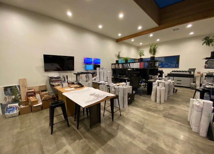 More Photos Of 127 Arena St, El Segundo Manufacturing For Lease