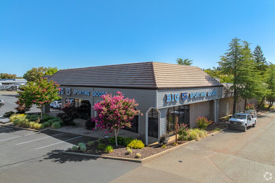Primary Photo Of 2560-2576 Grass Valley Hwy, Auburn Storefront For Sale