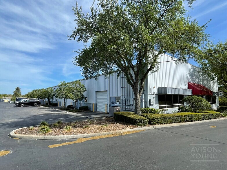 More Photos Of 495 S Shell Rd, DeBary Unknown For Lease