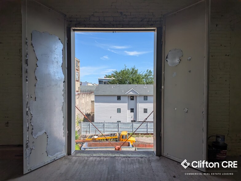 More Photos Of 72 Putnam St, Paterson Warehouse For Lease