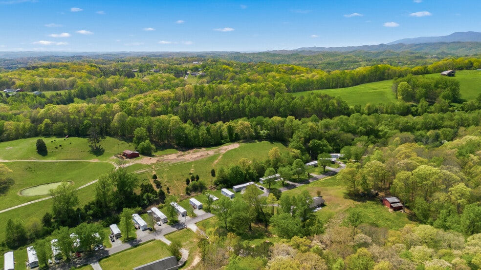 More Photos Of 759 Hillvale Rd, Andersonville Manufactured Housing Mobile Home Park For Sale