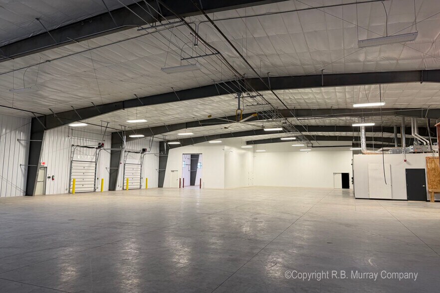 More Photos Of 5534 W Chestnut Expy, Springfield Industrial For Lease