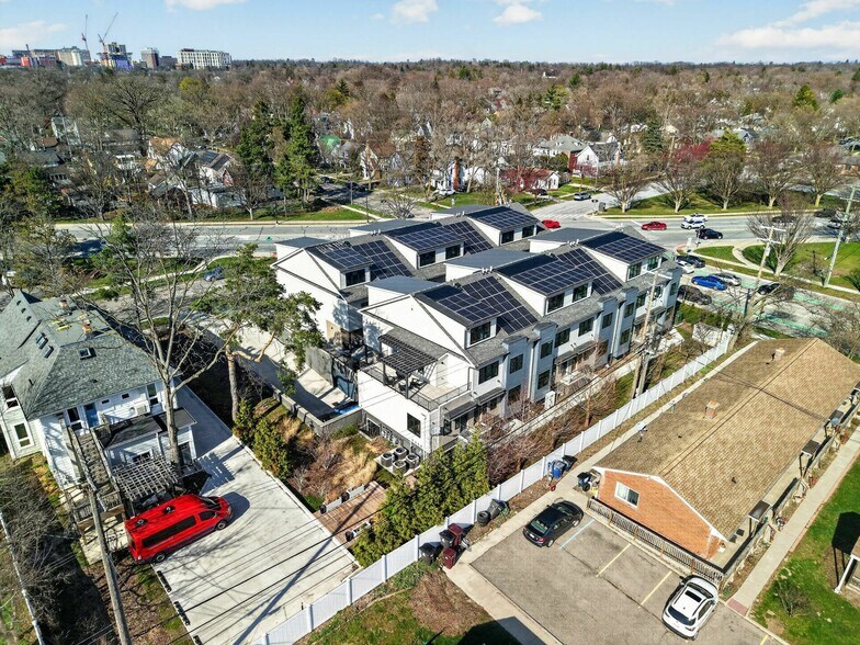 More Photos Of 830 Henry St, Ann Arbor Apartments For Sale