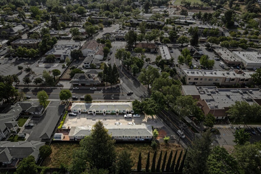 More Photos Of 187 Old Bernal Ave, Pleasanton Multifamily For Sale