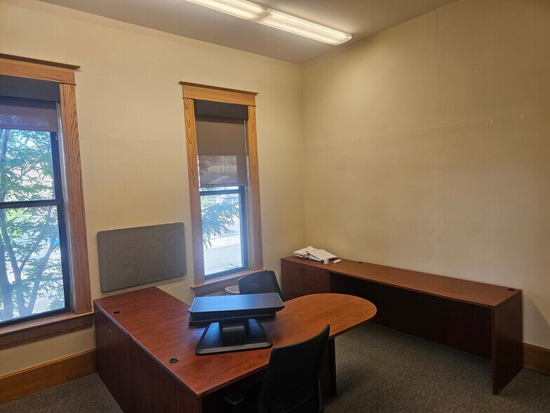 More Photos Of 2 S Main St, Coalville Office Residential For Lease