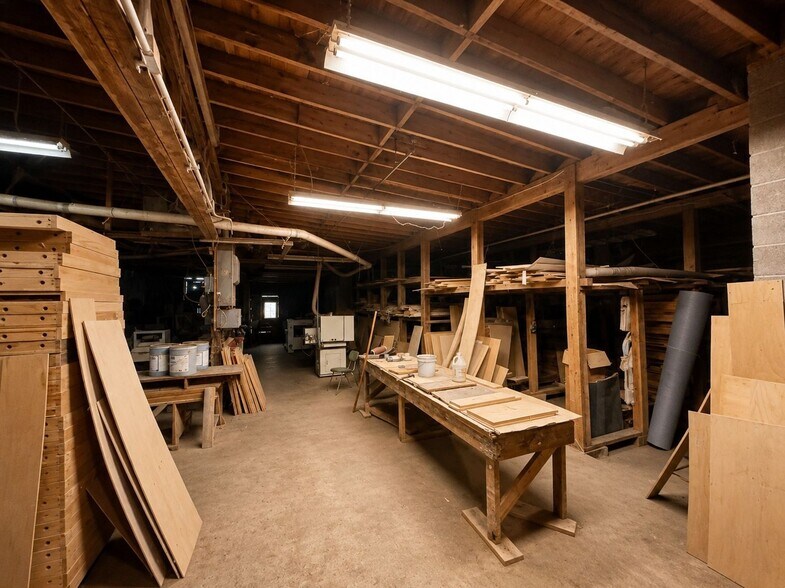 More Photos Of 71 Word St, Fairburn Service For Lease