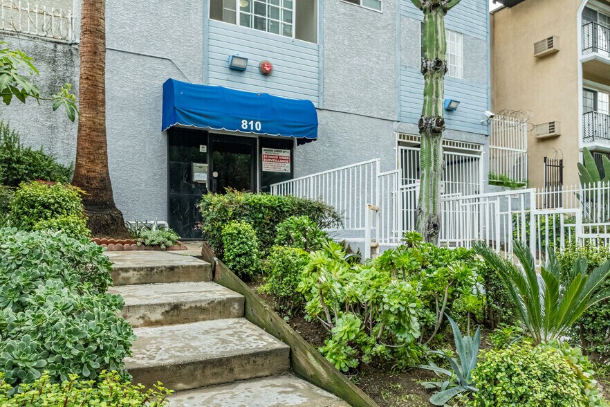 More Photos Of 810 S Berendo St, Los Angeles Apartments For Sale