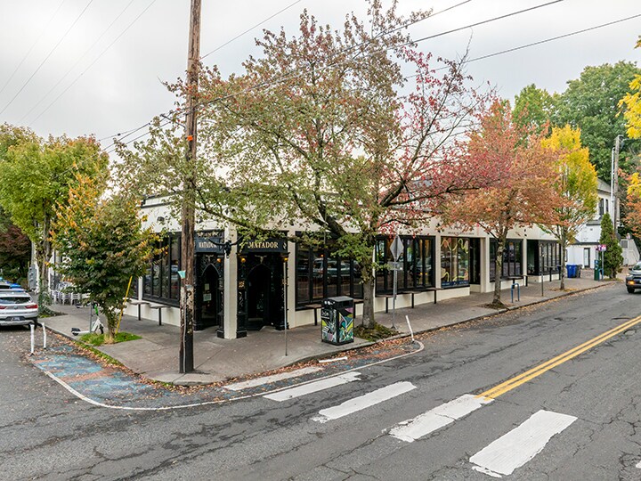 Primary Photo Of 1422-1434 NW 23rd Ave, Portland Storefront For Sale