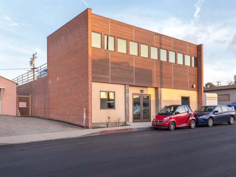 Primary Photo Of 122 Sheldon St, El Segundo Loft Creative Space For Sale