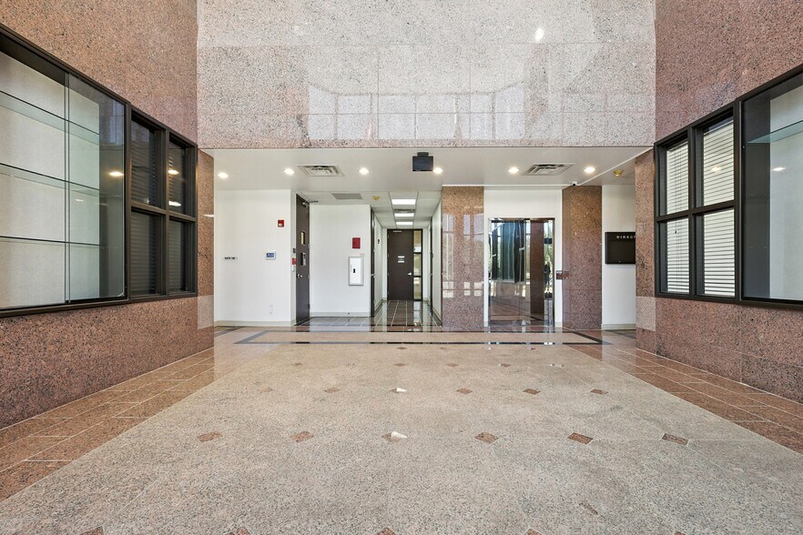 More Photos Of 1100 W Campbell Rd, Richardson Office For Lease