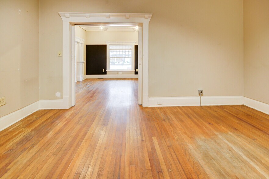 More Photos Of 239 Westheimer Rd, Houston Office Residential For Sale