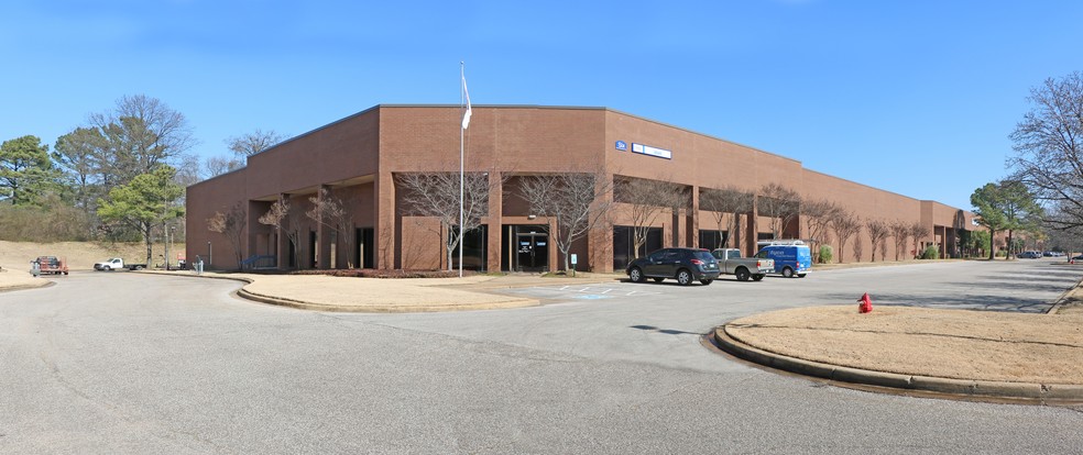 Primary Photo Of 3900-3950 Willow Lake Blvd, Memphis Distribution For Lease