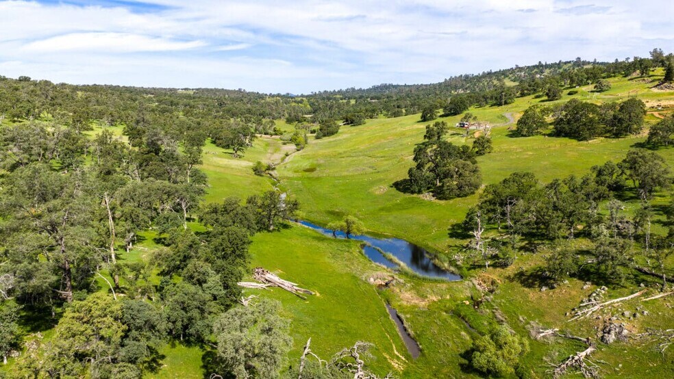 More Photos Of 8150 Creek Way, Smartsville Land For Sale