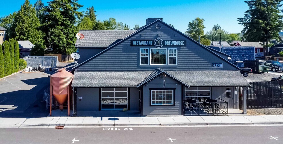 More Photos Of 3388 Byron St, Silverdale Freestanding For Sale