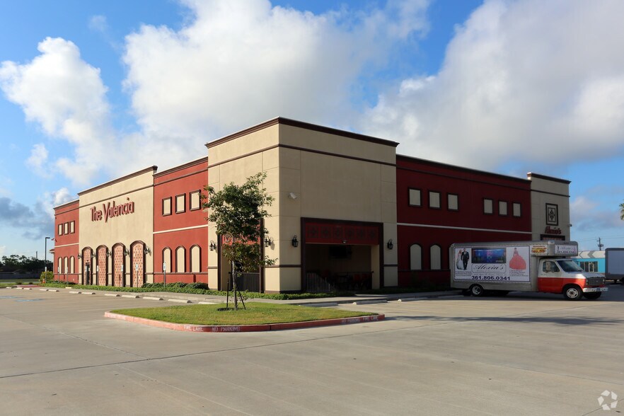 Primary Photo Of 6110 Ayers St, Corpus Christi Storefront Retail Office For Lease