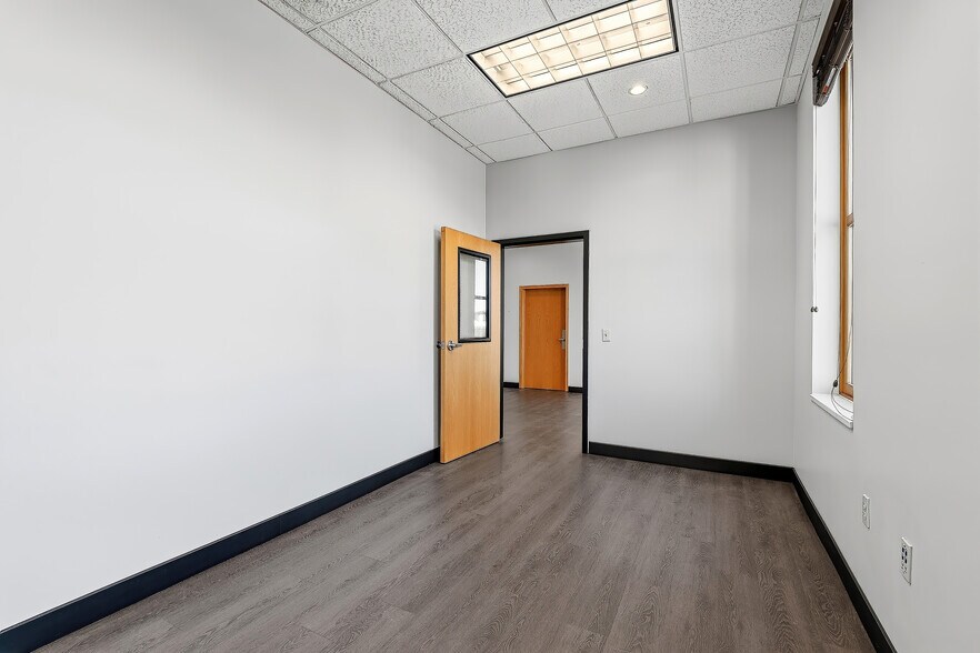 More Photos Of 2 S Main St, Pittston Loft Creative Space For Lease