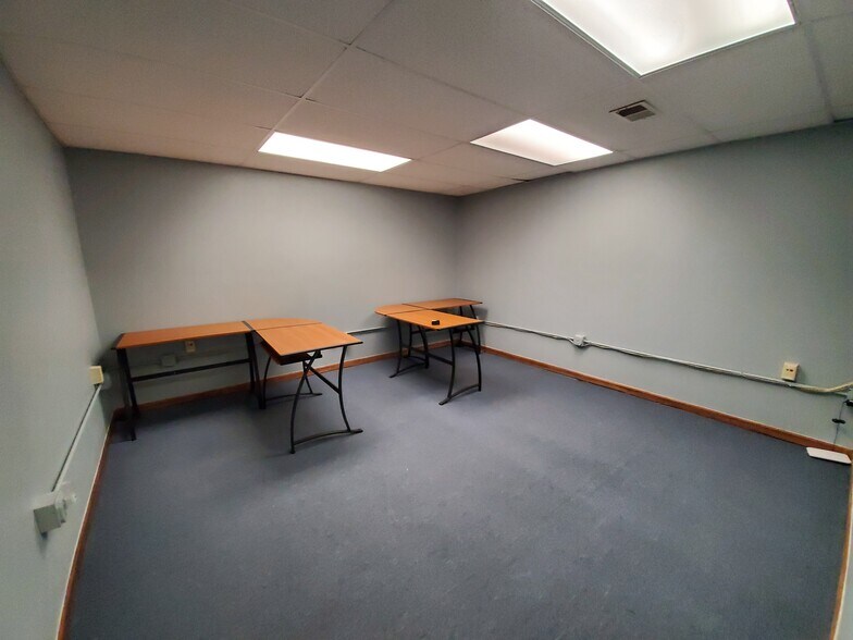 More Photos Of 60 Hill Rd S, Pickerington Medical For Sale