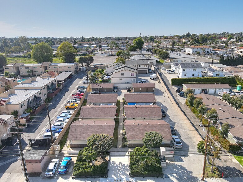 More Photos Of 275-299 Monte Vista St, La Habra Apartments For Sale