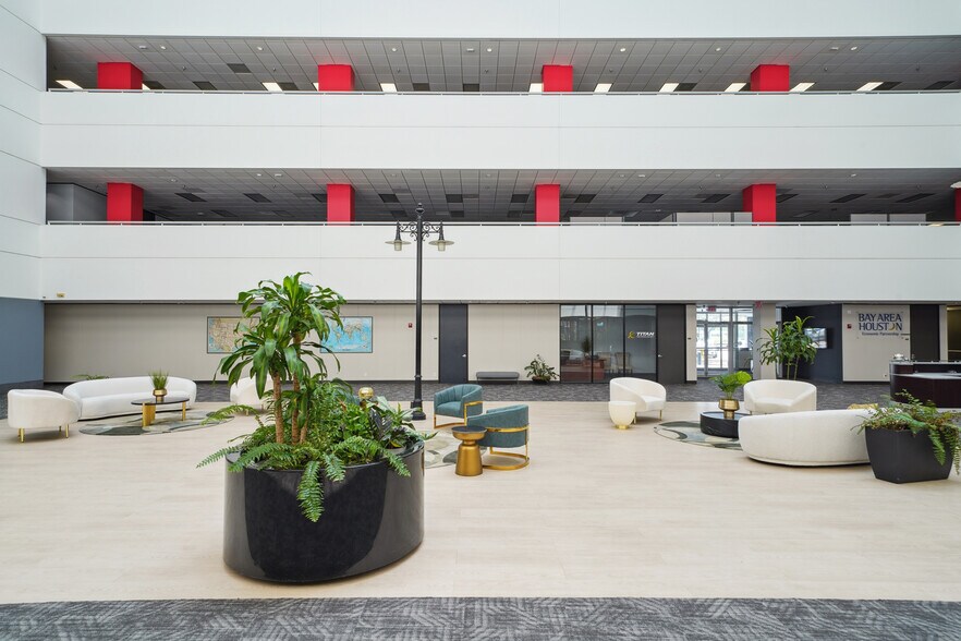 More Photos Of 1150 Gemini St, Houston Office For Lease