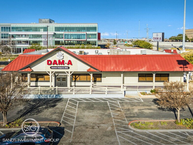 Primary Photo Of 713 Huntland Dr, Austin Restaurant For Sale