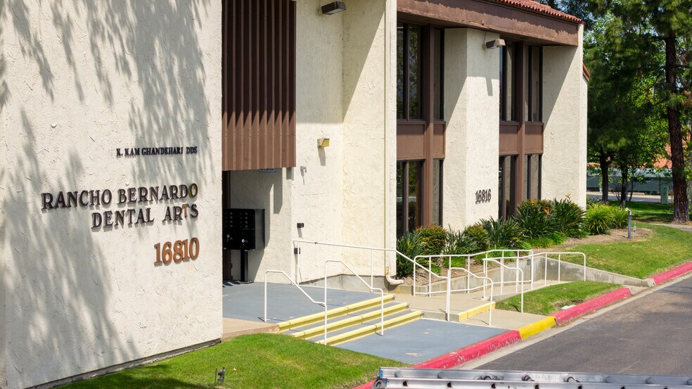 More Photos Of 16810-16816 Bernardo Center Dr, San Diego Medical For Lease