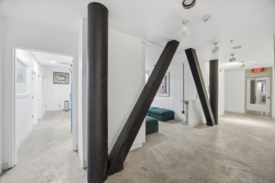 More Photos Of 1310 Westhaven Dr, Vail Office For Lease