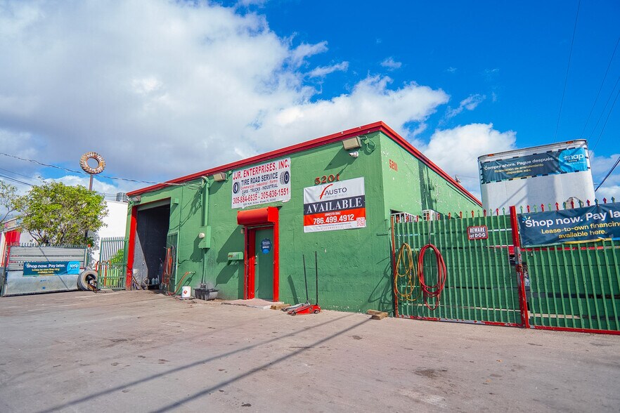 More Photos Of 5201 NW 36th Ave, Miami Light Manufacturing For Sale