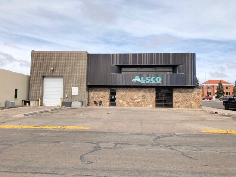 More Photos Of 320 E Grand Ave, Laramie Specialty For Lease