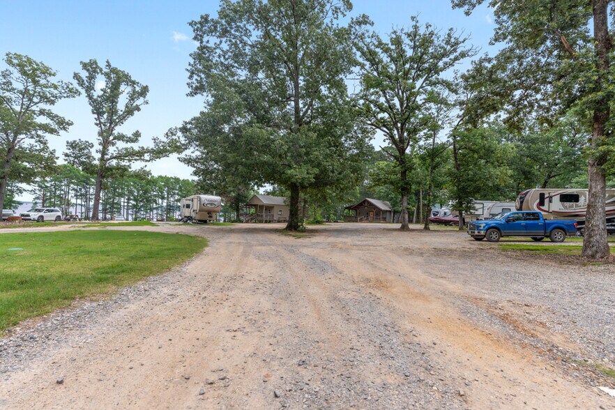 More Photos Of 7415 N State Line Rd, Karnack Trailer Camper Park For Sale
