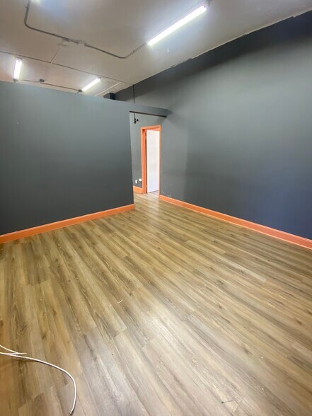More Photos Of 370 E 149th St, Bronx Office For Lease