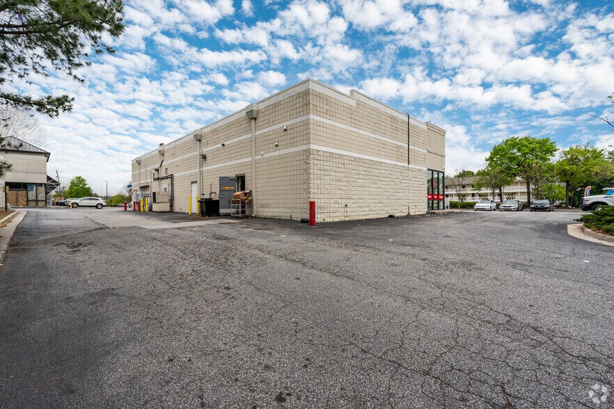 More Photos Of 2900-3100 Highlands Pky SE, Smyrna Unknown For Sale