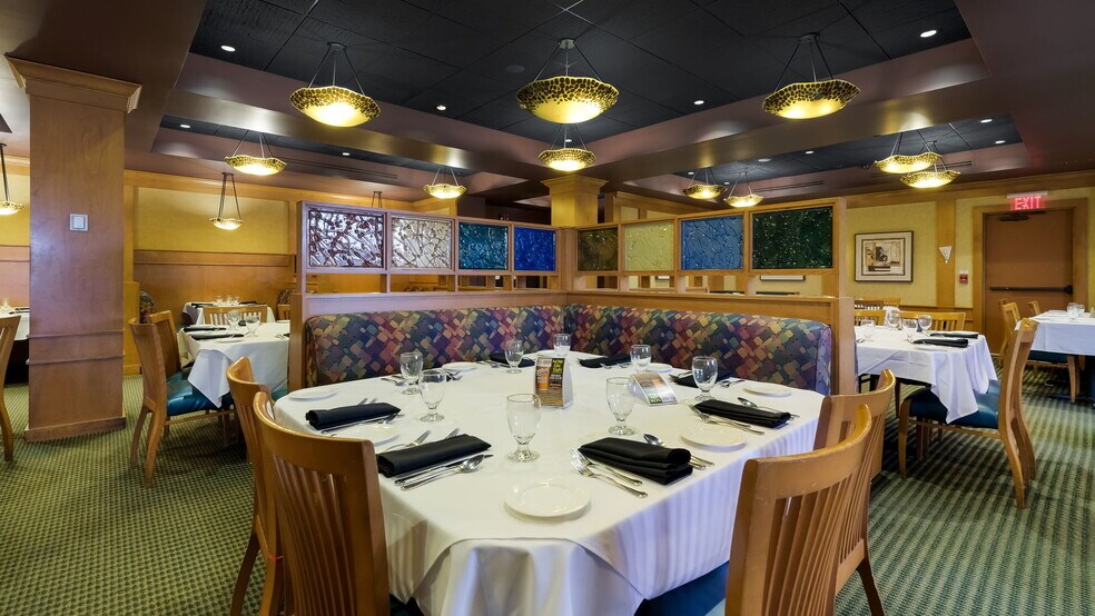 More Photos Of 1373 Easton Rd, Warrington Restaurant For Sale