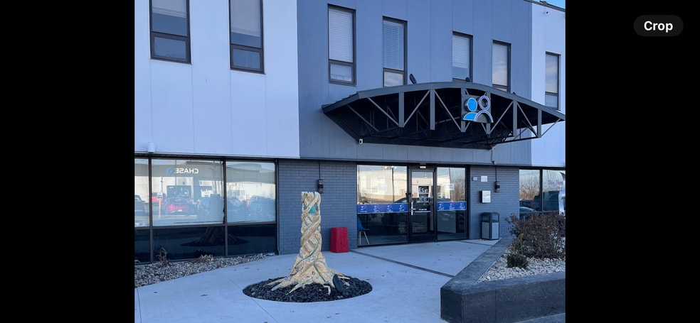 More Photos Of 1300 Cummins Rd, Des Moines General Retail For Lease