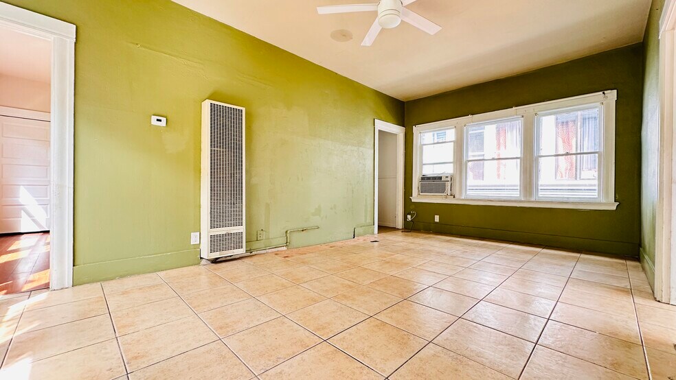 More Photos Of 1439 38th Ave, Oakland Multifamily For Sale