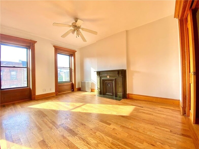 More Photos Of 135 5th Ave, Brooklyn Storefront Retail Residential For Sale