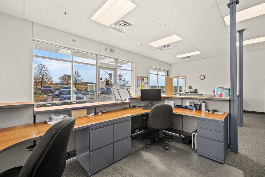 More Photos Of 2570 Gracie Dr, Baldwin Unknown For Lease