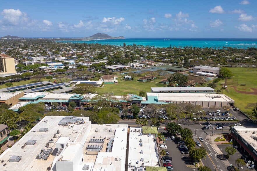 More Photos Of 590-600 Kailua Rd, Kailua Storefront For Lease