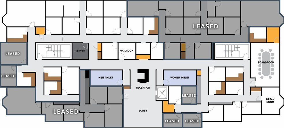 More Photos Of 515 W North Shore Dr, Hartland Office For Lease