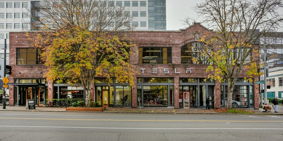 More Photos Of 425 Westlake Ave N, Seattle Storefront Retail Office For Sale