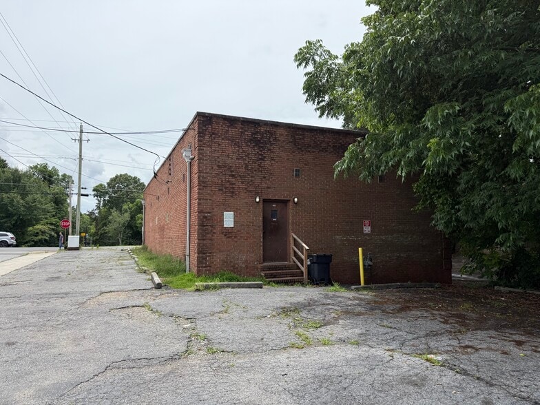 More Photos Of 1847 Washington Rd, Atlanta Office For Sale