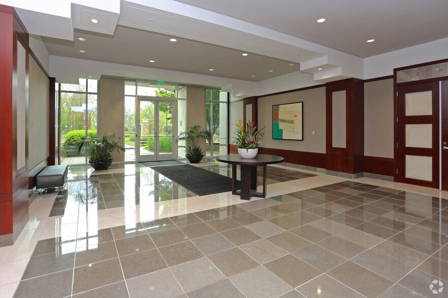 More Photos Of 1755 N Brown Rd, Lawrenceville Coworking Space