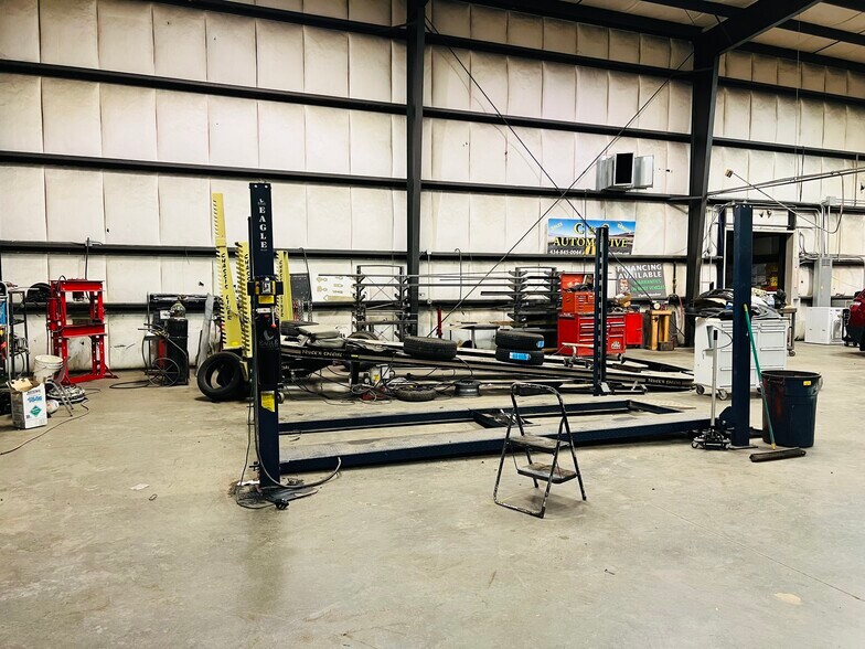 More Photos Of 1481 Doss Rd, Concord Warehouse For Lease