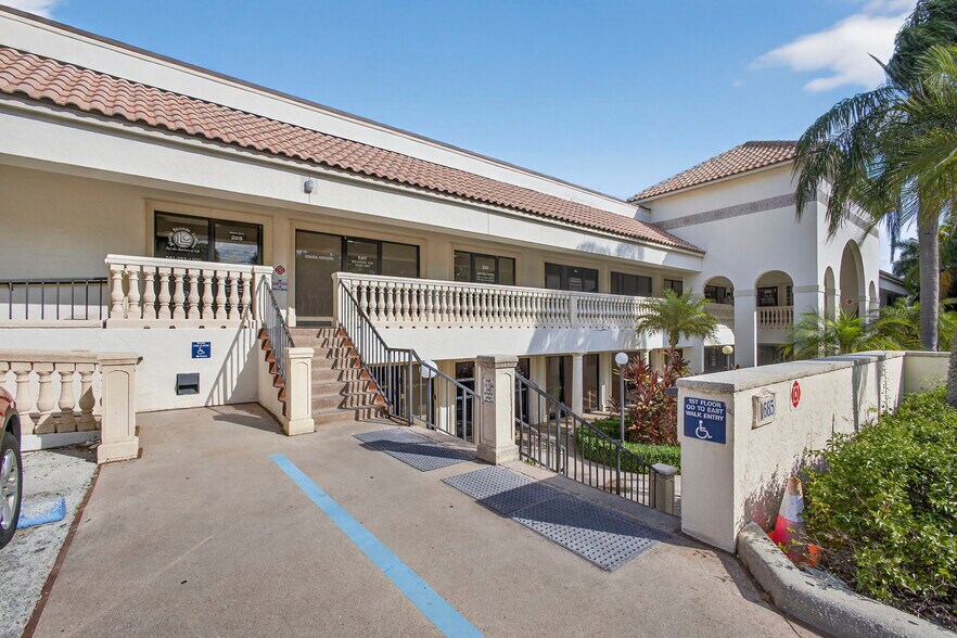 More Photos Of 685 Royal Palm Beach Blvd, Royal Palm Beach Medical For Sale