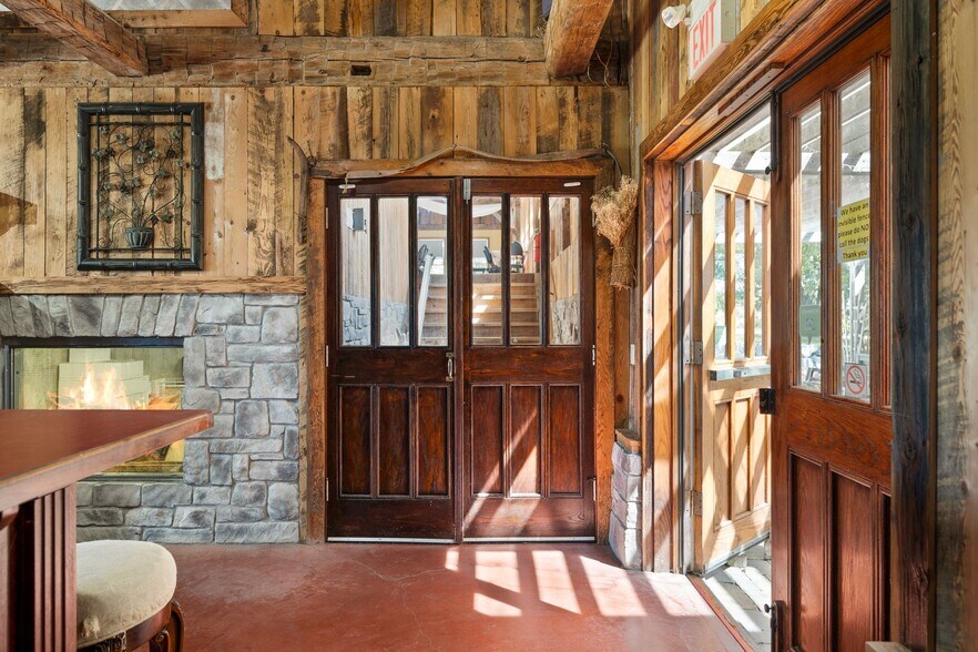 More Photos Of 46 Stapleton Rd, Hillier Winery Vineyard For Sale